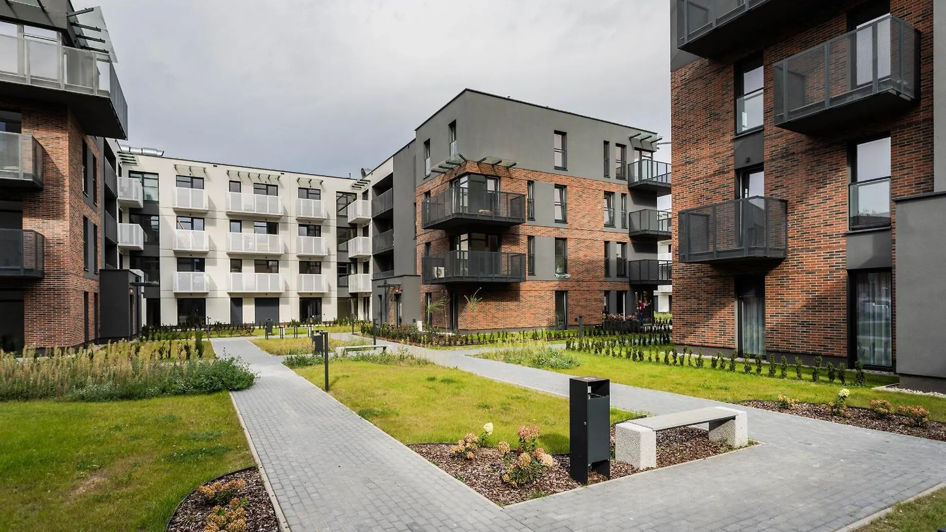 Poznan Przytulne Apartamenty Lesnych Skrzatow Apartment